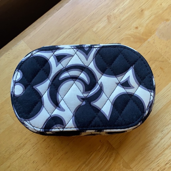 Vera Bradley jewelry box 6,2x3,8x3” in good condition - Picture 10 of 10